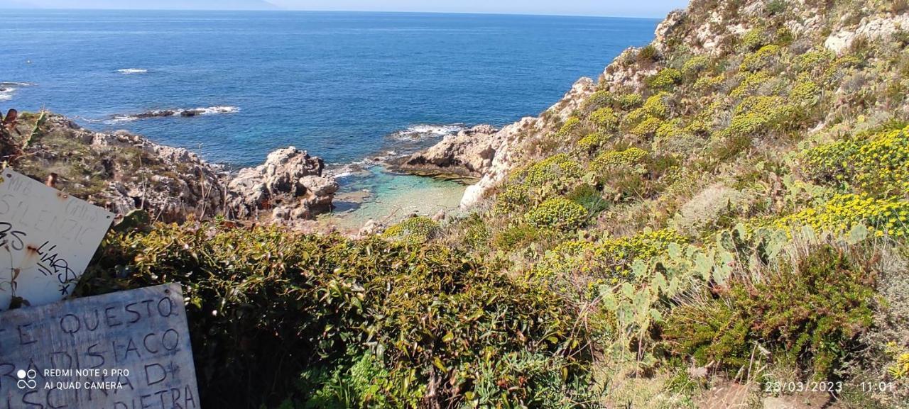 La Casa Del Nonno Bed & Breakfast Milazzo Luaran gambar