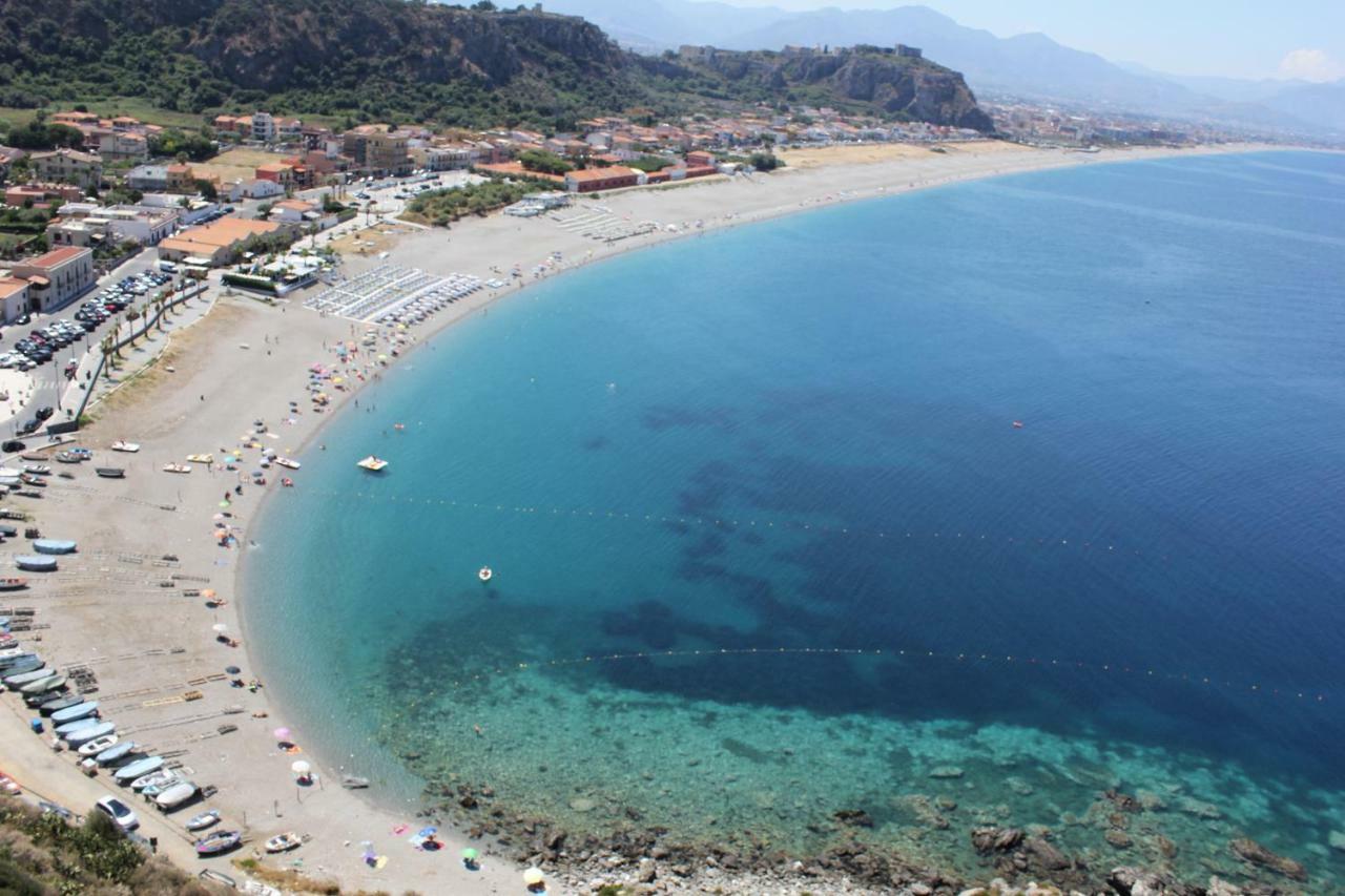 La Casa Del Nonno Bed & Breakfast Milazzo Luaran gambar